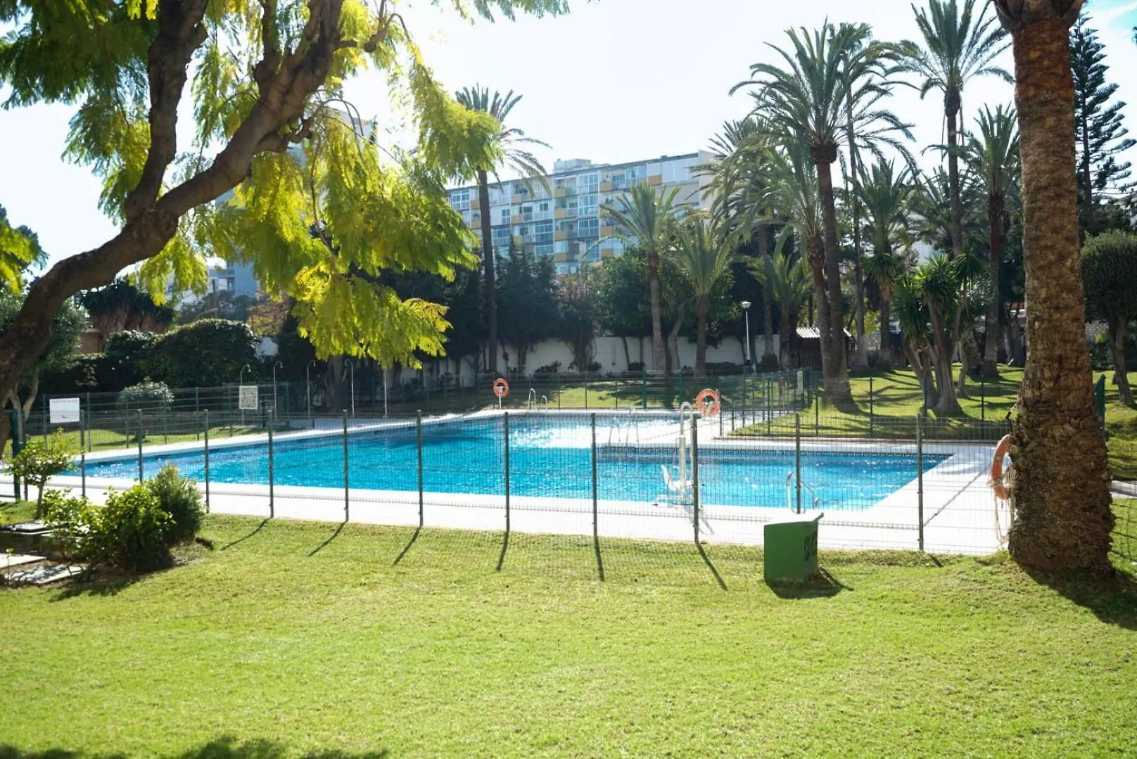 Bonito Y Amplio Piso En Benalmadena Con Piscina Apartment Spain